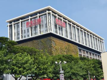 高鐵商圈17米大面寬三角窗店霸 農十六美術館房仲