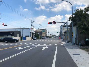 梓官都內農地。臨20米台19甲梓官-岡山主要道路 泰揚房屋
