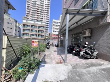 臨文山特區地形方正第三之一種住宅區 楠梓泰揚