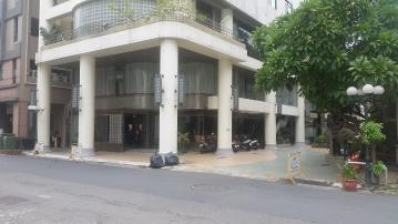 前金中央公園商四地王【千坪飯店】符合危老收購