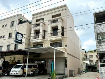 安南社區大樓 近永大路輕齡邊間透天金店住