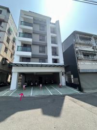 大里透天中古屋  璽悅七全新兩房兩衛附平面車位1A