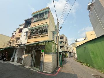 大地坪傳統透天厝北區門牌近好市多