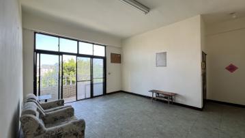 花蓮推薦房地 專售~花蓮市商校街3+1原屋況三樓公寓