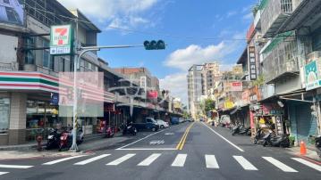 龍潭大地坪三角透店