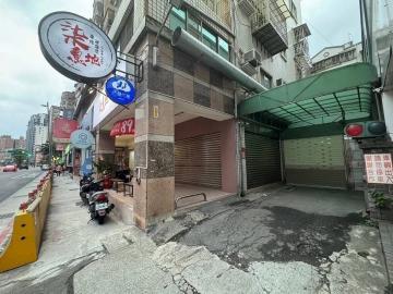 三重集賢路家樂福商圈金店面   蘆洲買屋推薦