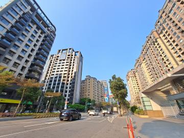 林口收租店面#outlet#羅芙宮