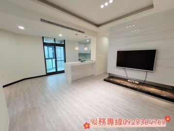 照南學區精裝潢平車大三房 頭份大樓精選