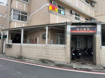 雲林房仲女王-李雅足 【雲科大旁｜158萬低總價套房】