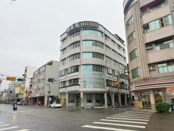 豐原葫蘆墩|角間獨棟電祶飯店 北屯捷運大樓