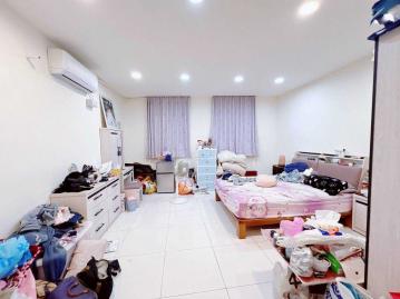 楊梅富岡國中活巷便宜美透天 中信妮姐