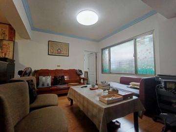 基隆安心買房蓁芳 學區旁黃金店面+4房住家
