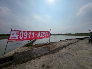 雲林斗六近竹圍路邊農地