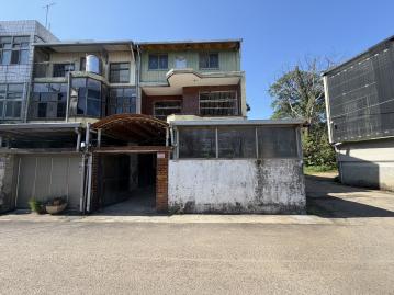 中壢社區大樓 科院石管局石門國中國小大地坪大面寬邊間透天