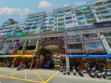 天津路暴利流量百坪金店 北屯店面別墅