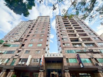 興進綠園道3房平車 北屯店面別墅