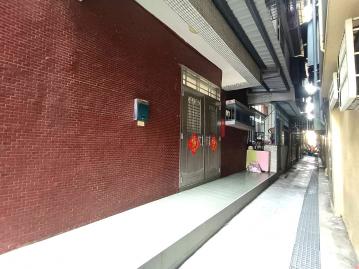 ⭕北高雄買屋賣屋 ⭕五甲商圈 通風明亮 超大面寬一樓美寓⭕