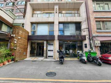 新竹市中正路收租金店面