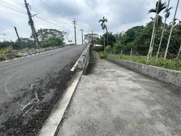 萬巒河畔田園景觀大面積好規劃農地  東港公寓大樓