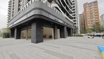 璟都劍橋金店面｜三角窗大面寬 立地超吸睛｜桃園房屋土地