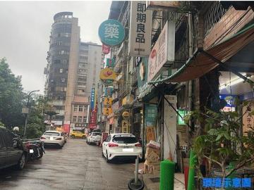 南榮花園廟口透店 基隆公寓推薦 