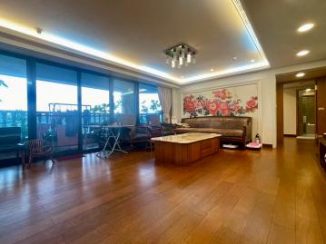 基隆房仲阿星 城上城典雅景觀四房+雙車位