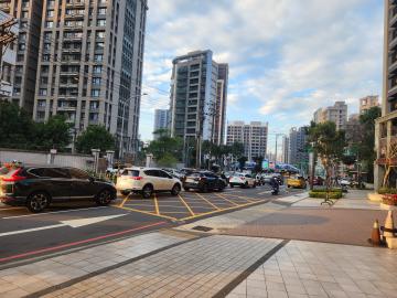 土地廠房專家~G01捷運站合遠首綻學區3房車