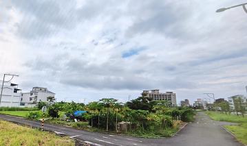 工業廠房林會長 烏石港商用地