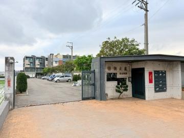 大甲丨6米大面寬透天丨三車位丨1430萬丨高質感