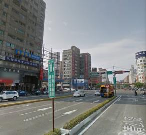 文化中心旁超大面寬黃金店面