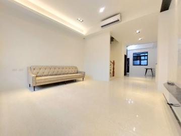 彰化秀水近麥當勞大面寬別墅