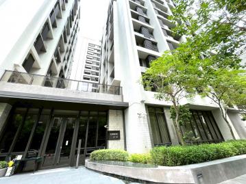 大里允將康活輕屋齡河畔高樓層2房雙平車 南屯房屋土地