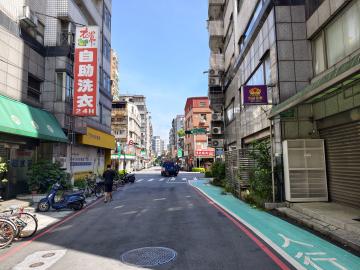 台北加大低總價2房