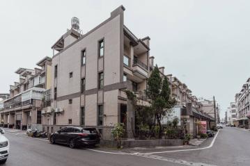 Q11潮州花園庭院別墅 東港房屋買賣