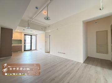 獨家｜站前新地標｜大兩房平車｜台中買房小鈺