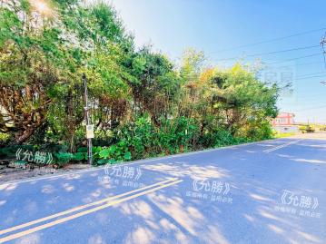 珠格臨路面寬山境小農地