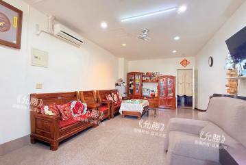 民族8米路3+1套房店住