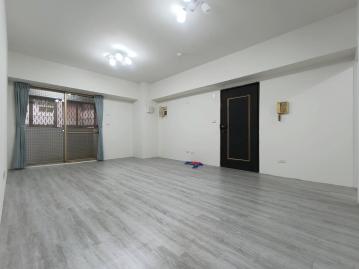 工學商圈三房休旅車位·前後陽台·衛浴開窗 南區 西區中古屋