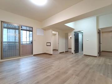 逢甲熊貓天下3房平車~全新整理電梯直達 西屯西區中古屋