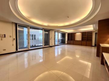 天籟美術 大四房雙平車美術園道旁 西區中古屋