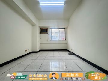 西屯超稀有 698 萬電梯兩房 台中房仲巫柏逸