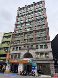 市府特區・全棟收益商辦｜核心地段・高投報增值標的