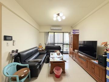 縣三｜富宇天空樹｜面公園高樓景觀四房B1平車 ♡竹北買房找沛沛♡