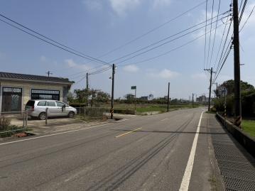 8米路~仁愛路二段~保生國小倉儲廠房(買地送屋)