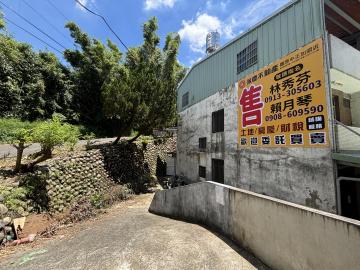 房仲花媽 專簽東勢區大地坪有孝親房邊間庭院透天