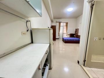 專任A+世紀總裁｜專屬於你的陽台大套房