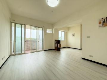 永慶同星｜臨香山交流道亞歷山大溫馨視野2+1房