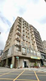 永慶同星｜縣府特區｜曼哈頓樓中樓｜附稀有車位