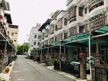 大村中正東路旁別墅    員林房屋專家