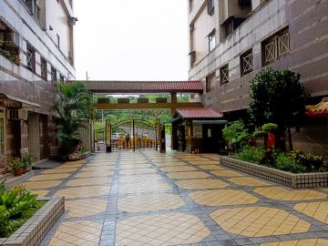 富景南向雅築 
